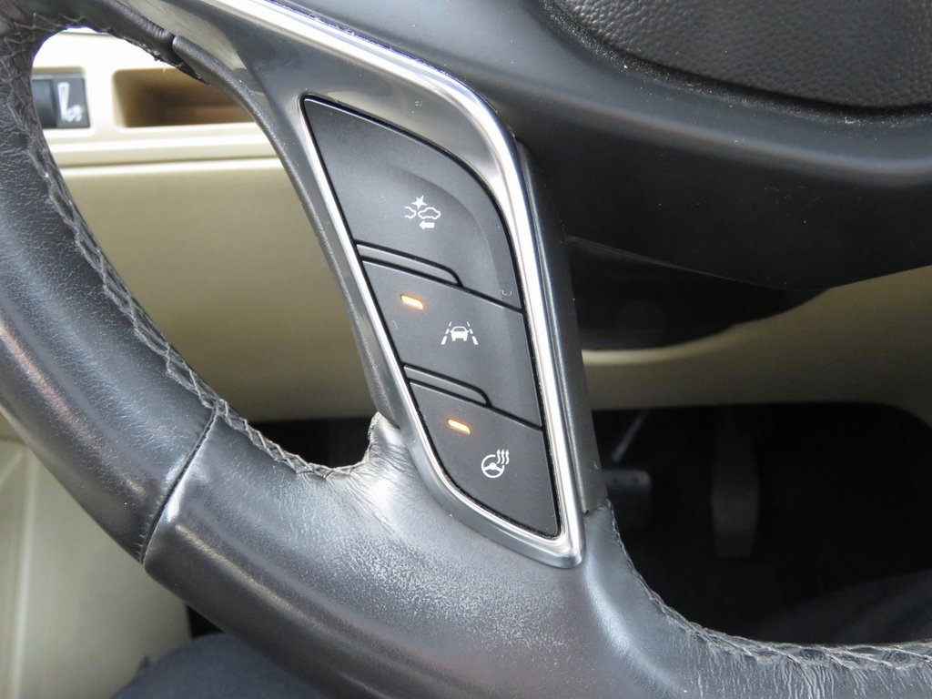 Used 2018 Cadillac XT5 Premium Luxury w/ Driver Assist Package image 26