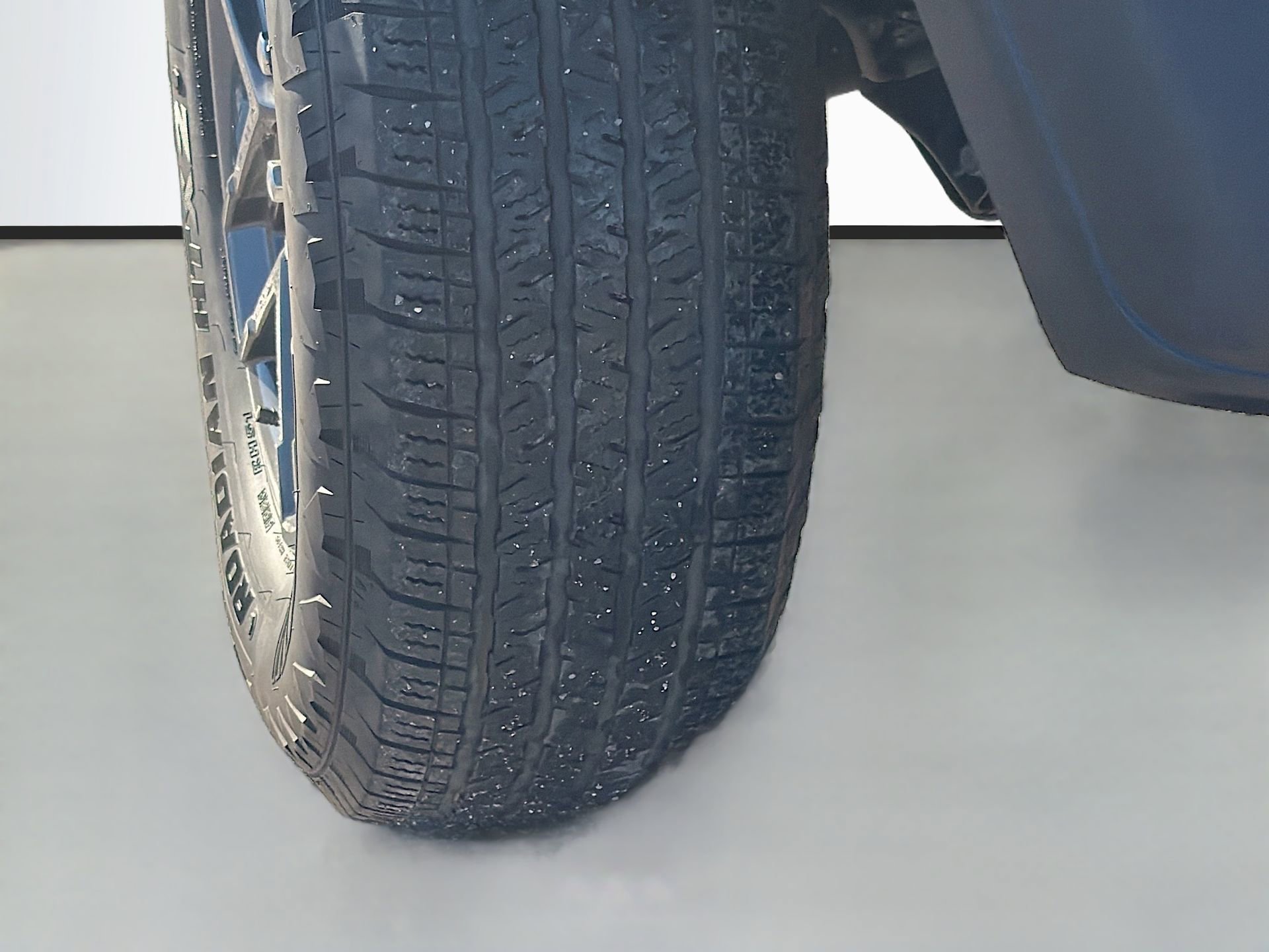 Used 2024 Jeep Wrangler Sport S image 42