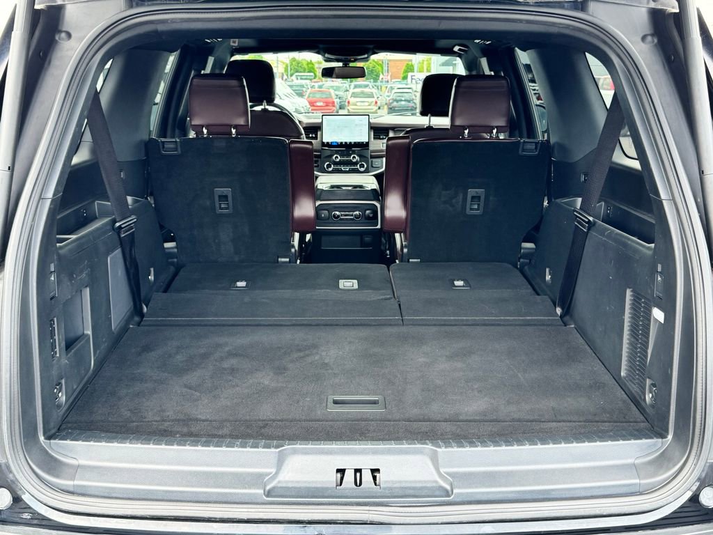 Used 2022 Ford Expedition Max Limited RWD image 19