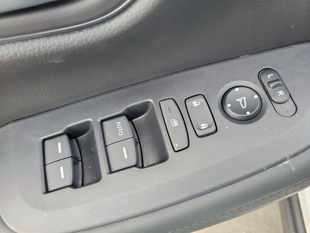 New 2026 Honda HR-V LX image 17