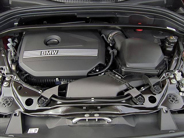 Used 2026 BMW X1 xDrive28i w/ Technology Package AWD/4WD image 15