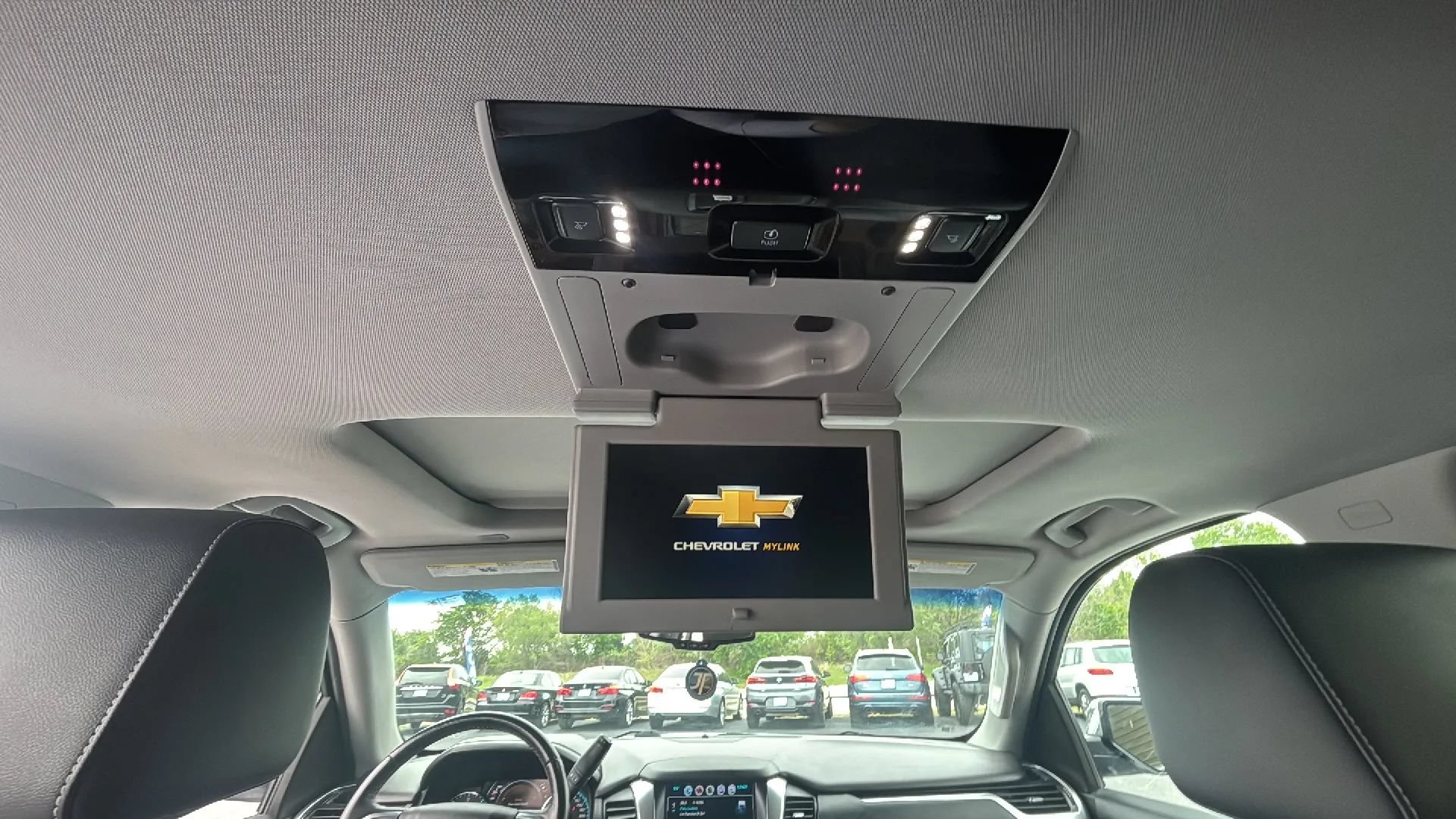 Used 2017 Chevrolet Tahoe Premier RWD image 18