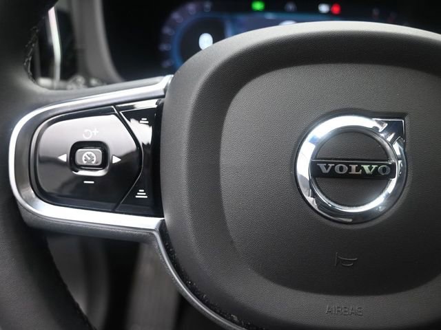Used 2023 Volvo XC60 B5 Ultimate w/ Protection Package Premier image 15