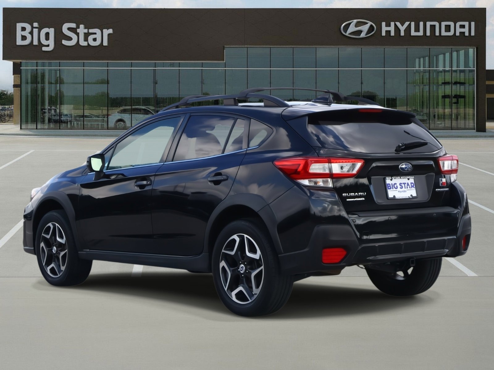 Used 2018 Subaru Crosstrek 2.0i Limited image 3