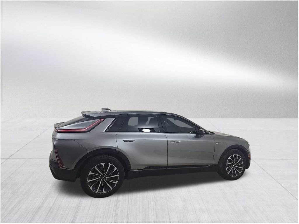 Certified 2025 Cadillac Lyriq Sport image 6