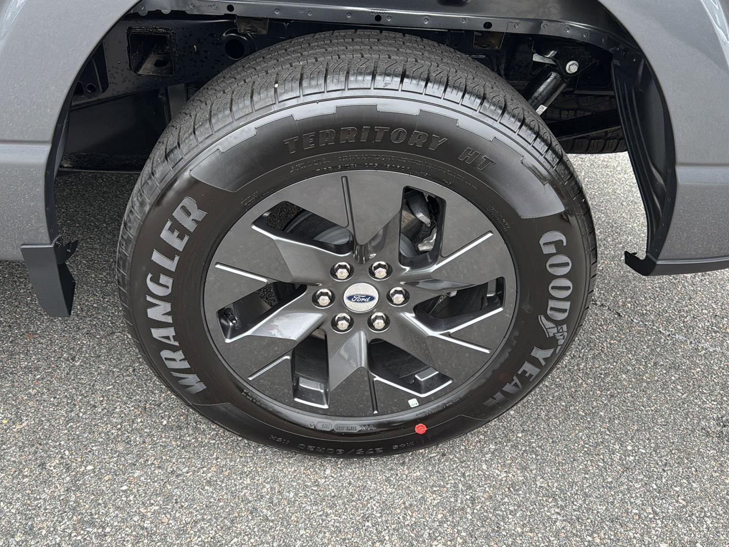 Certified 2025 Ford F150 STX w/ Equipment Group 200A image 30