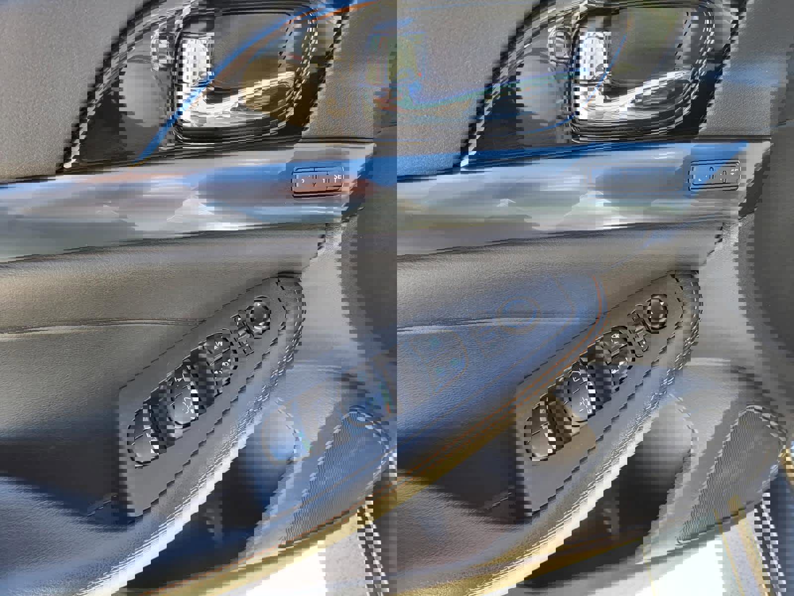 Used 2023 Nissan Maxima SR w/ Sport Mat Group image 16