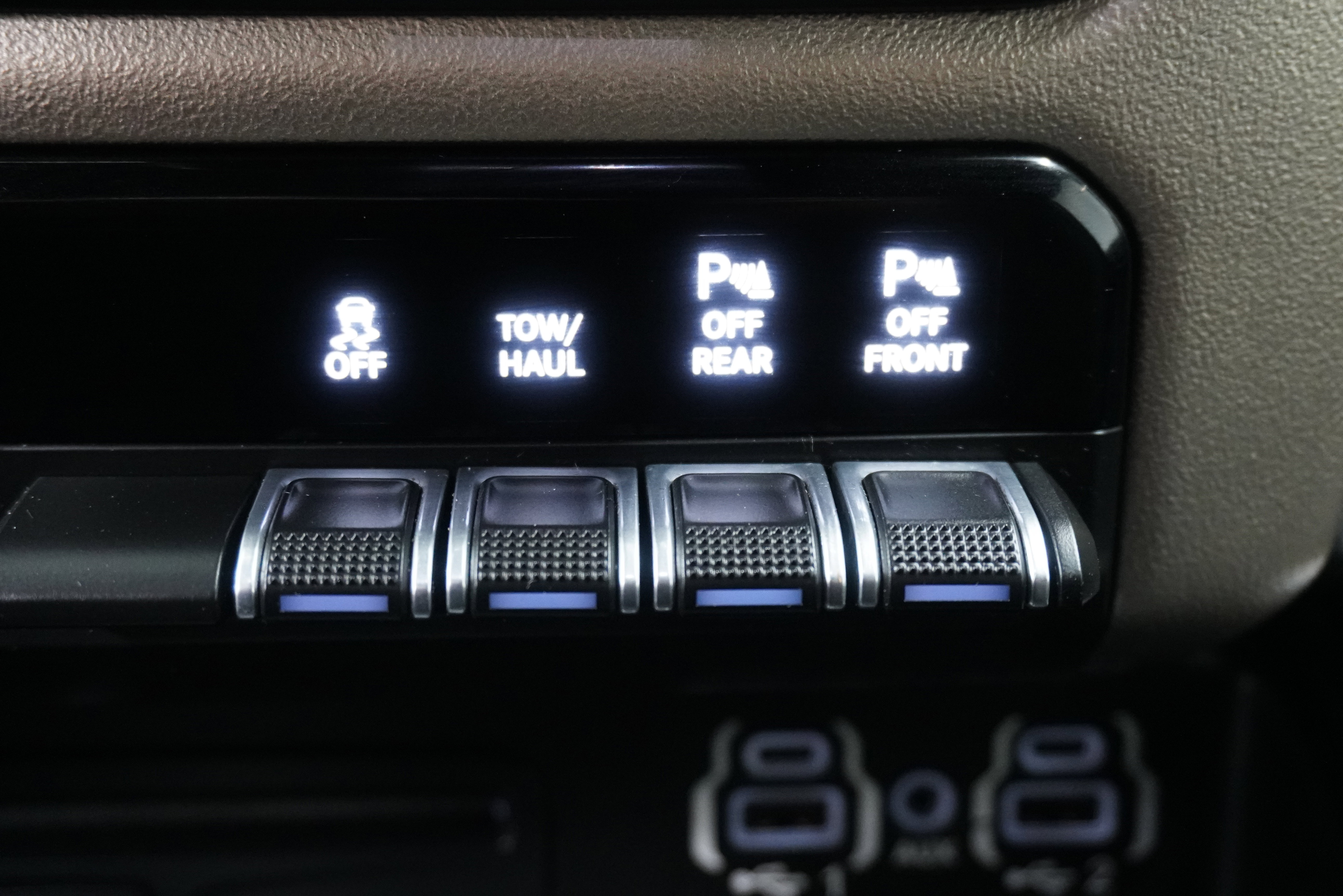 Used 2019 RAM 1500 Laramie w/ Sport Appearance Package RWD image 22