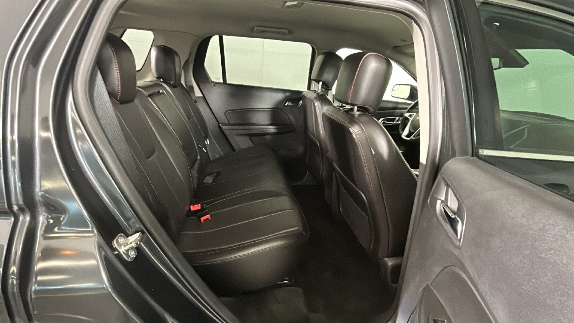 Used 2013 GMC Terrain SLT FWD image 34