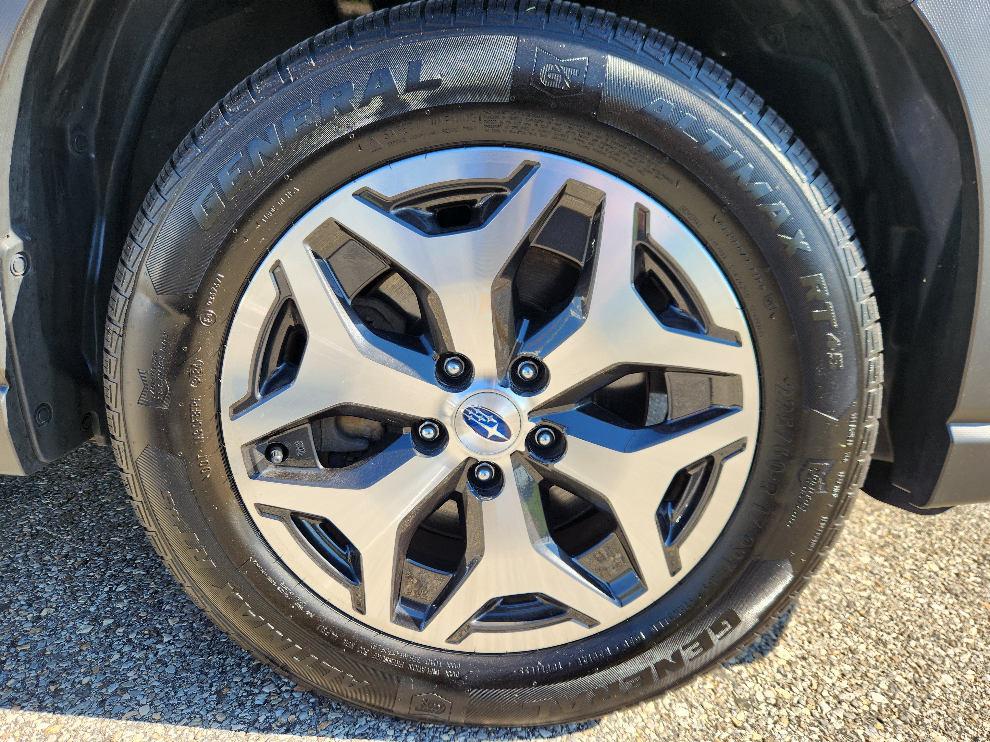 Used 2022 Subaru Forester Premium AWD/4WD image 20