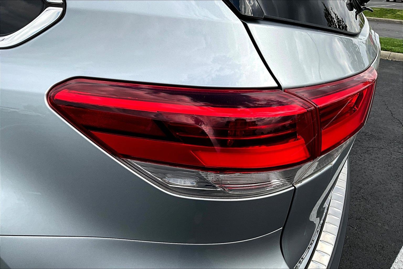 Used 2019 Toyota Highlander XLE image 23