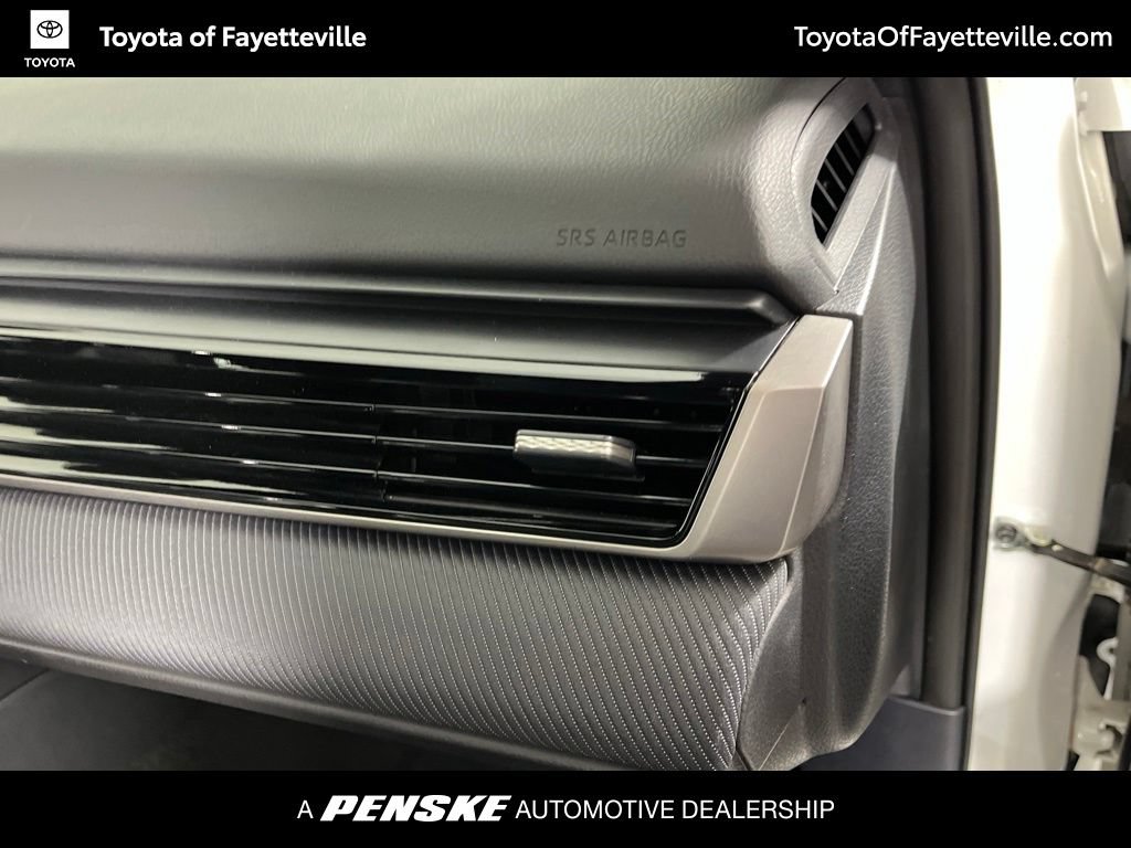 Certified 2025 Toyota Camry SE FWD image 19