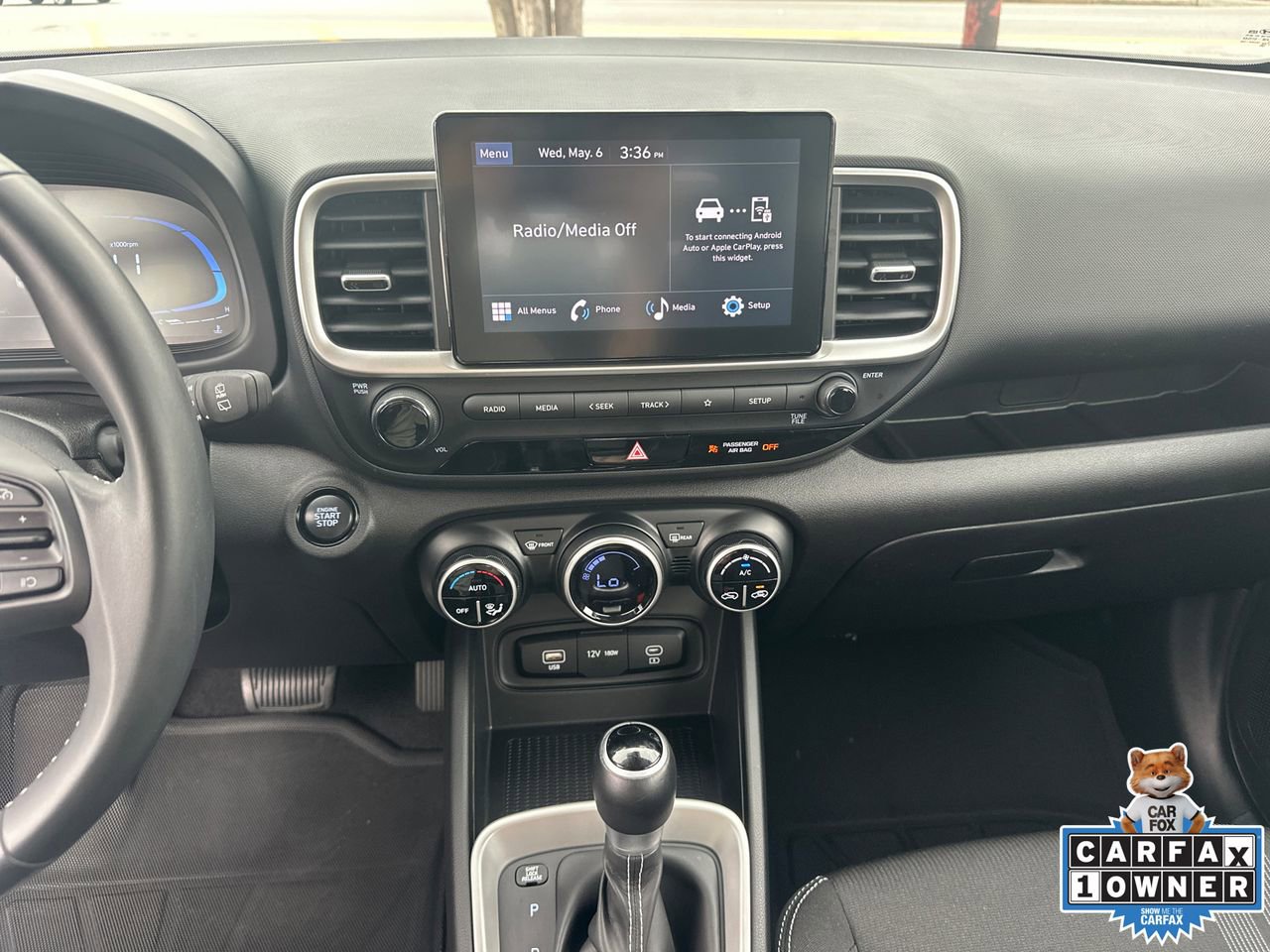 Used 2024 Hyundai Venue SEL FWD image 27