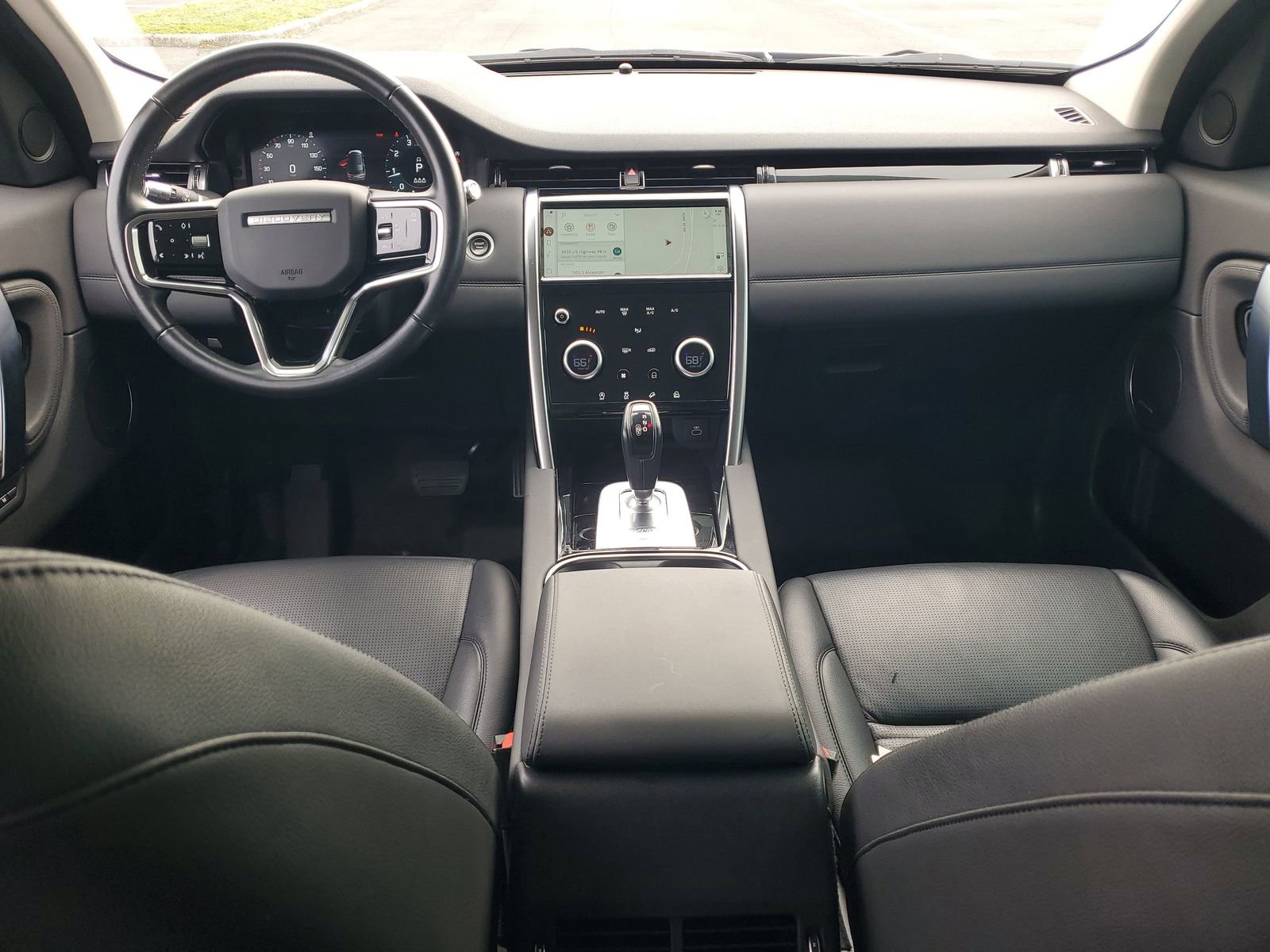 Used 2021 Land Rover Discovery Sport SE image 13