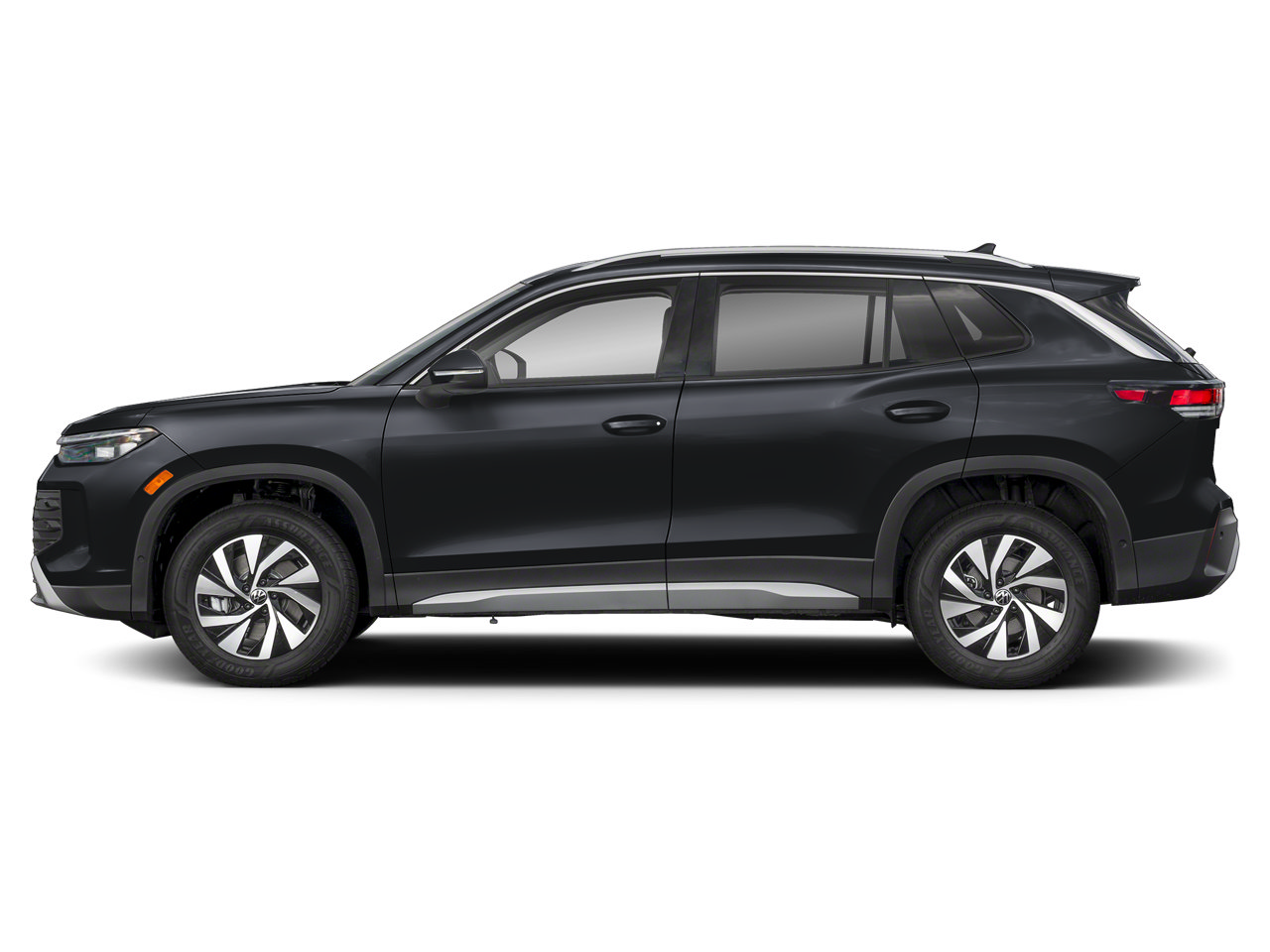 New 2026 Volkswagen Tiguan S FWD image 43