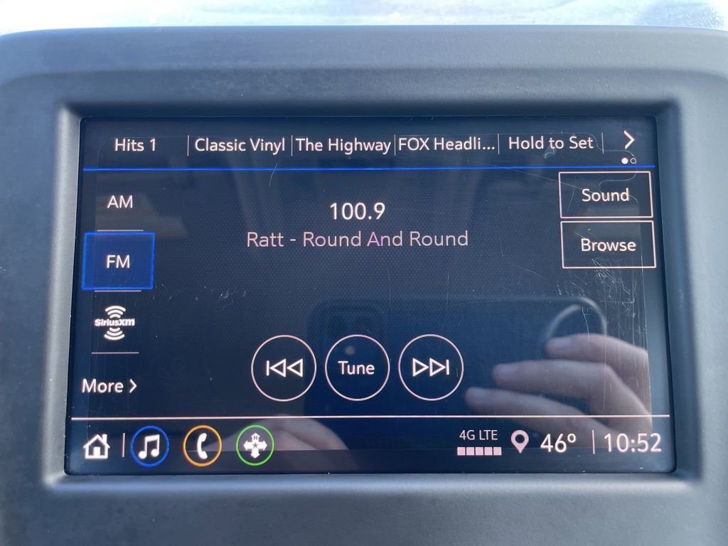 Used 2023 Chevrolet Equinox LS image 17