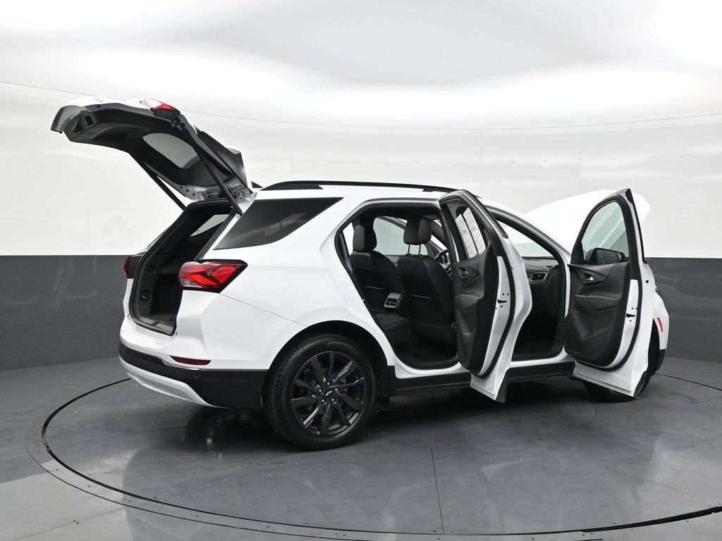 Used 2023 Chevrolet Equinox RS image 29