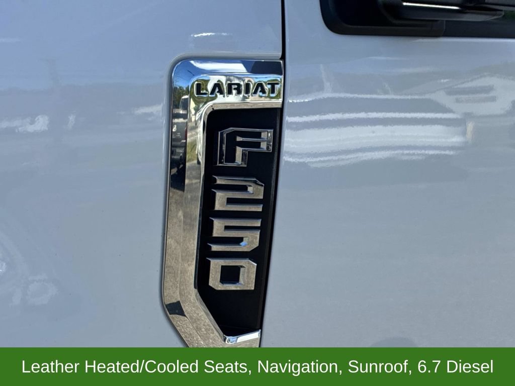 Used 2022 Ford F250 Lariat w/ Lariat Ultimate Package AWD/4WD image 14