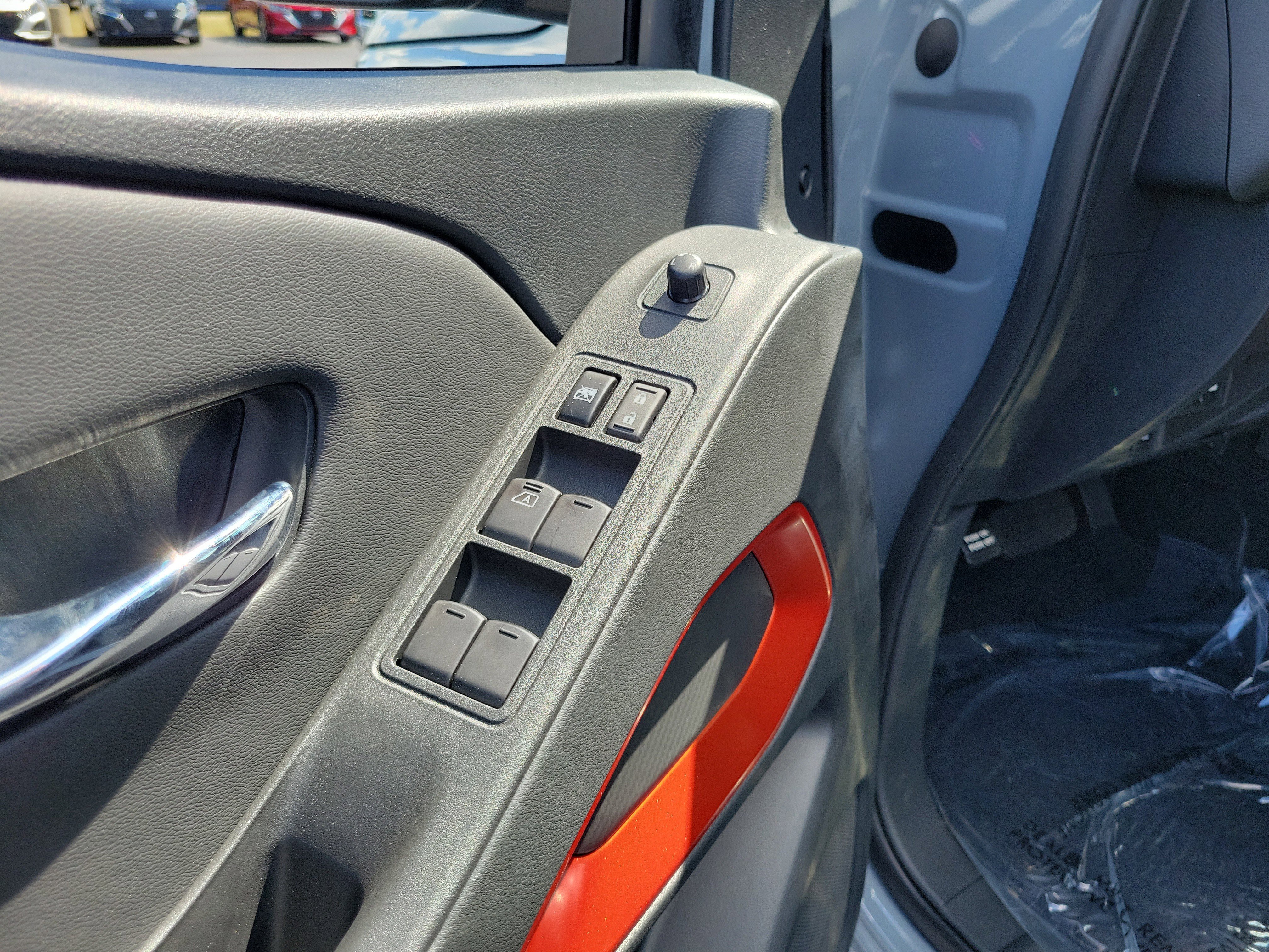 New 2025 Nissan Frontier PRO-4X AWD/4WD image 18
