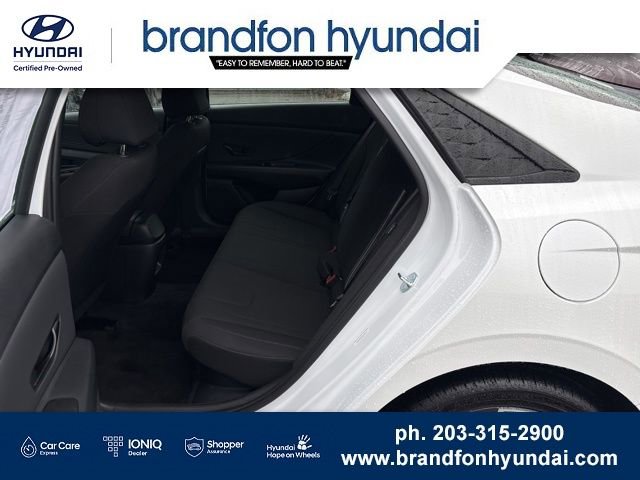 Certified 2025 Hyundai Elantra SEL FWD image 23
