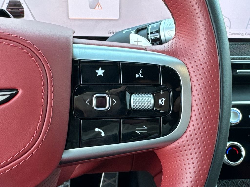 Used 2025 Genesis GV80 3.5T e-SC image 26