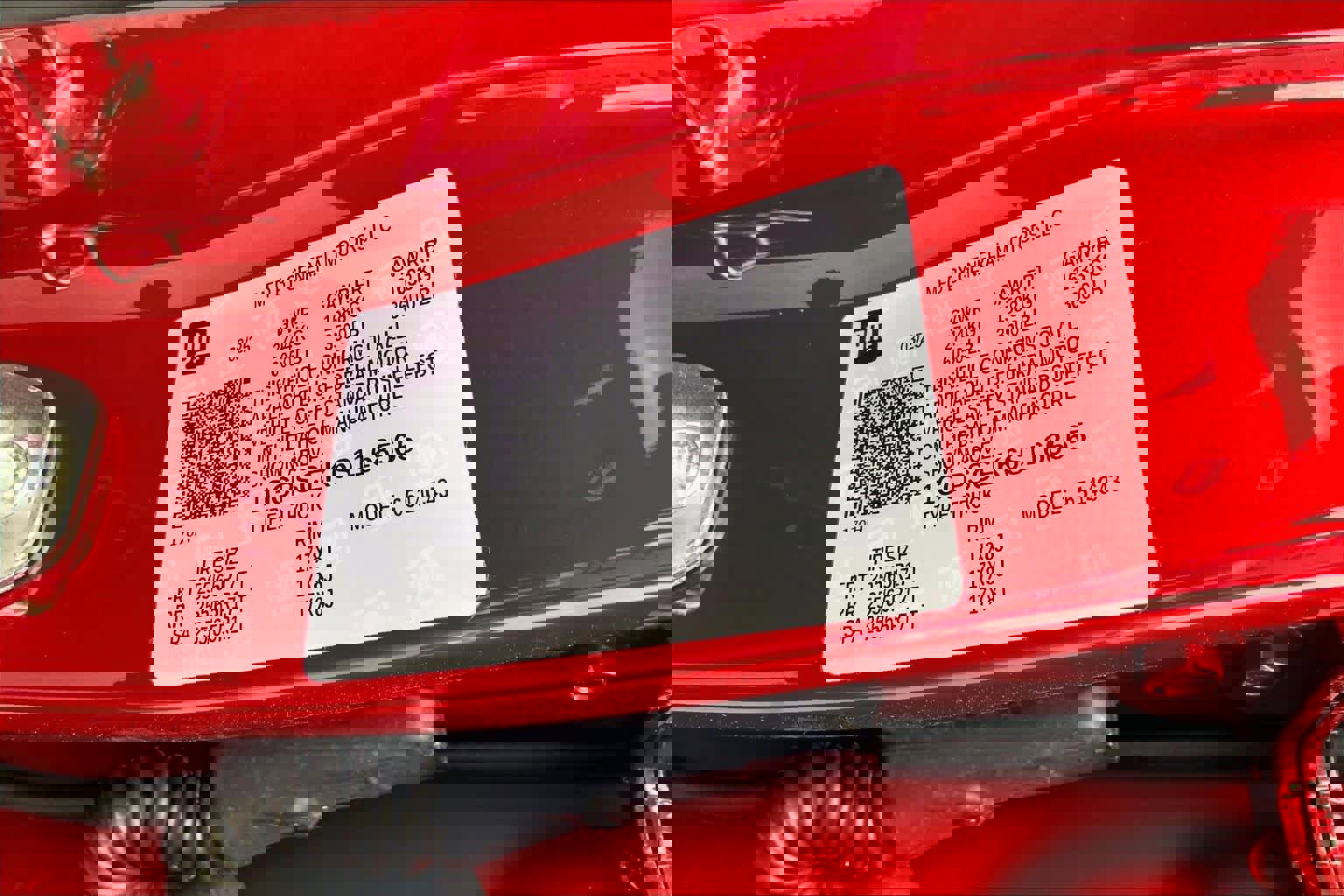 Used 2025 Chevrolet Colorado LT w/ LT Convenience Package image 33