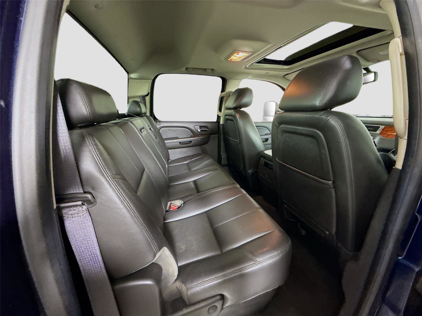 Used 2012 GMC Sierra 3500 SLT AWD/4WD image 17