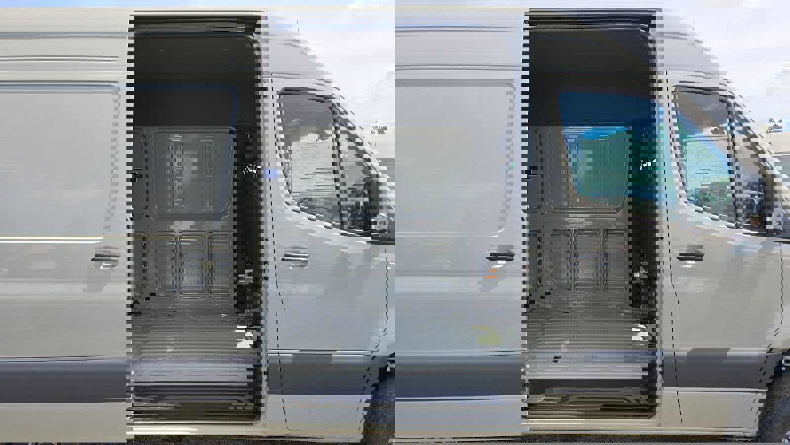 Used 2026 Mercedes-Benz Sprinter 2500 image 13