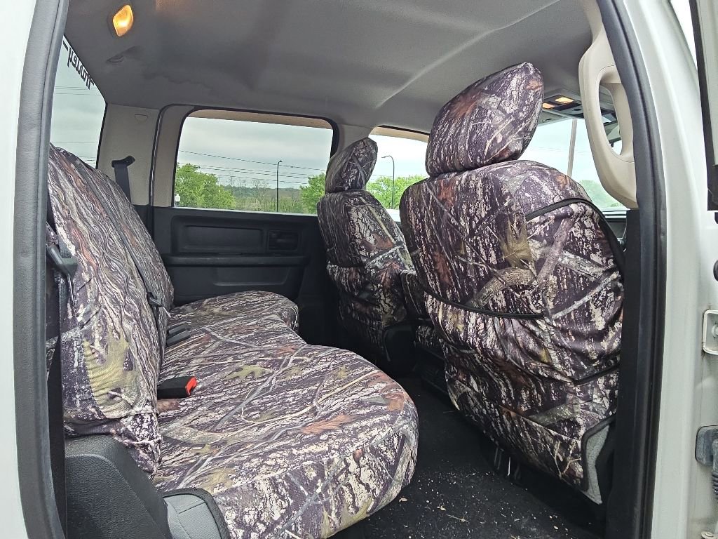 Used 2015 RAM 2500 Tradesman w/ Chrome Appearance Group AWD/4WD image 8