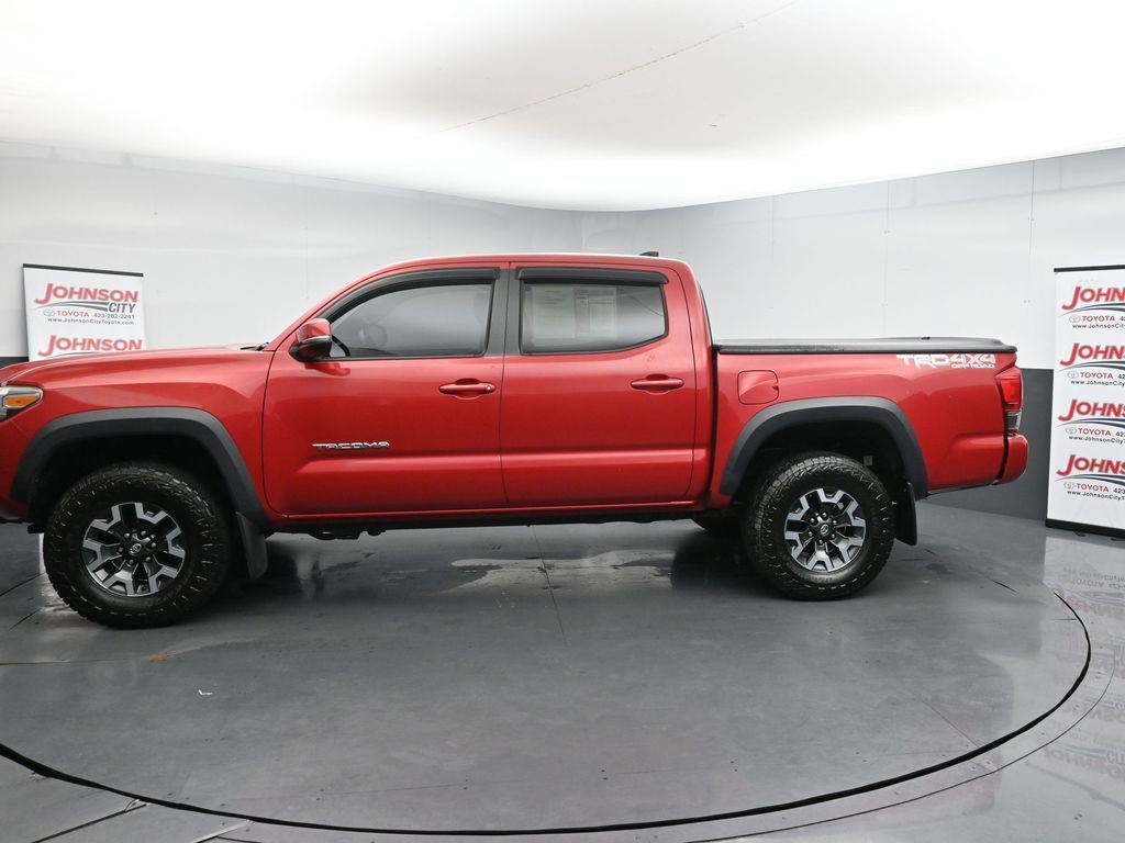 Used 2016 Toyota Tacoma TRD Off-Road w/ Premium & Technology Package image 5