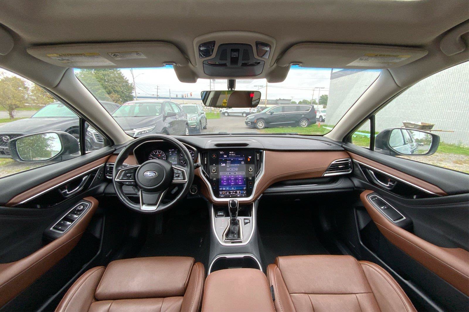 Used 2021 Subaru Outback Touring w/ Popular Package #2 AWD/4WD image 32