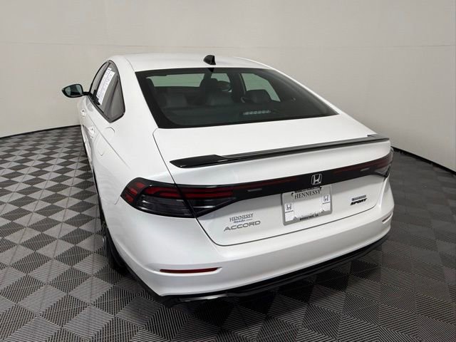 Used 2024 Honda Accord Sport image 4