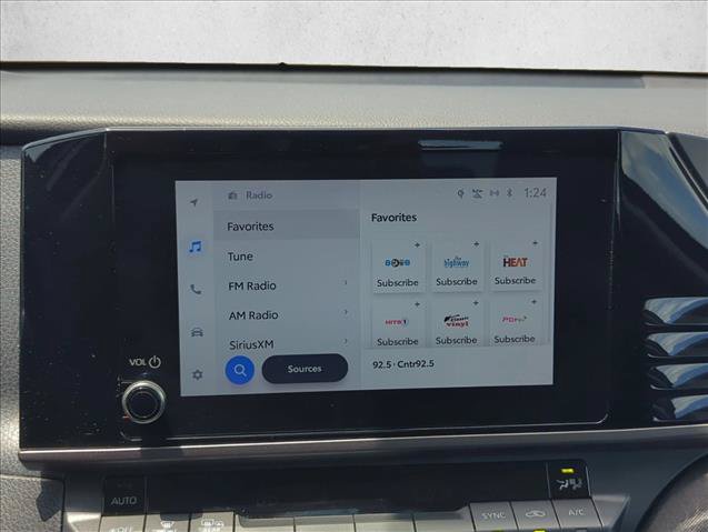 Used 2025 Toyota Camry LE FWD image 13