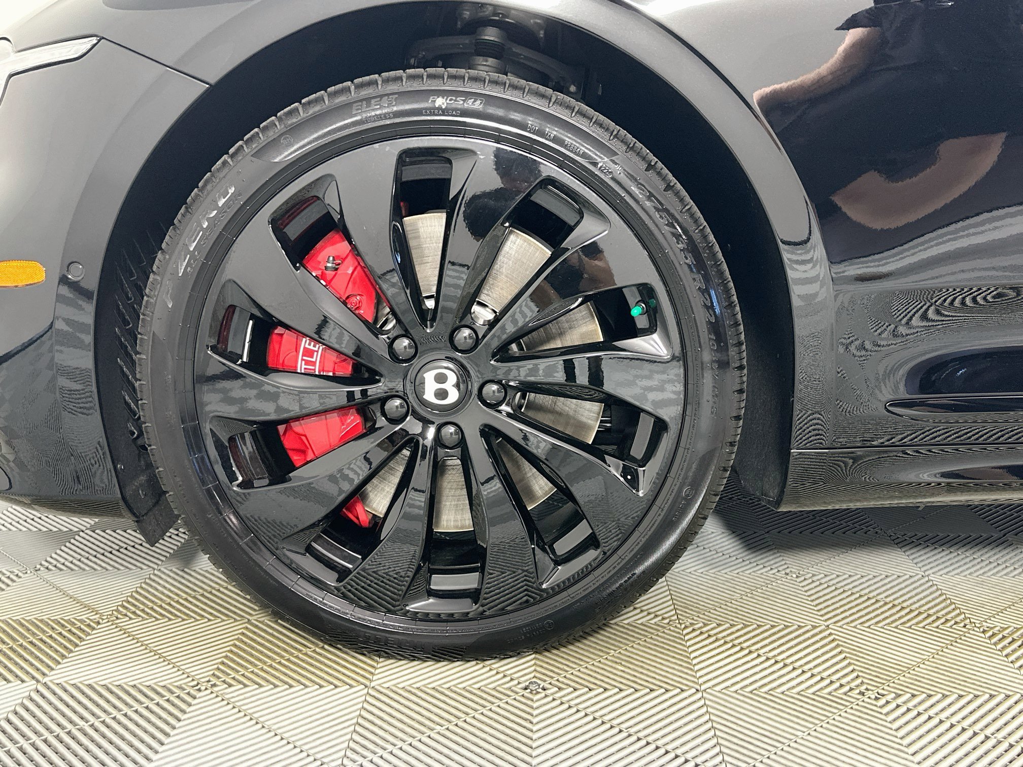 New 2027 Bentley Continental GTC AWD/4WD image 9