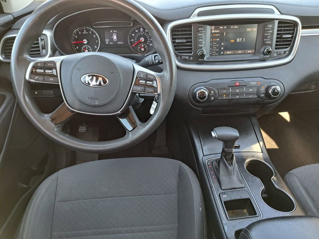 Used 2019 Kia Sorento L image 19