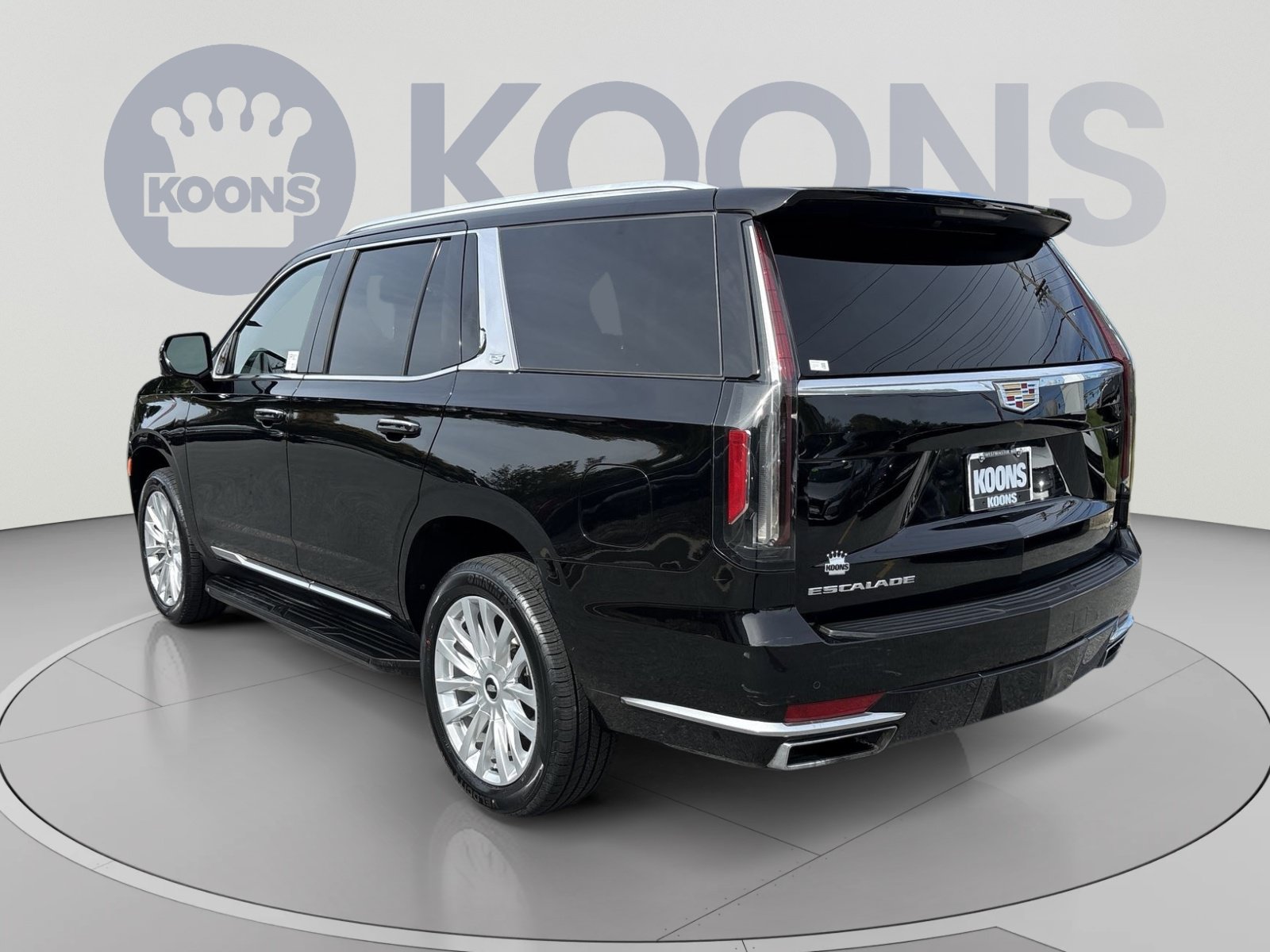 Used 2023 Cadillac Escalade Luxury AWD/4WD image 4