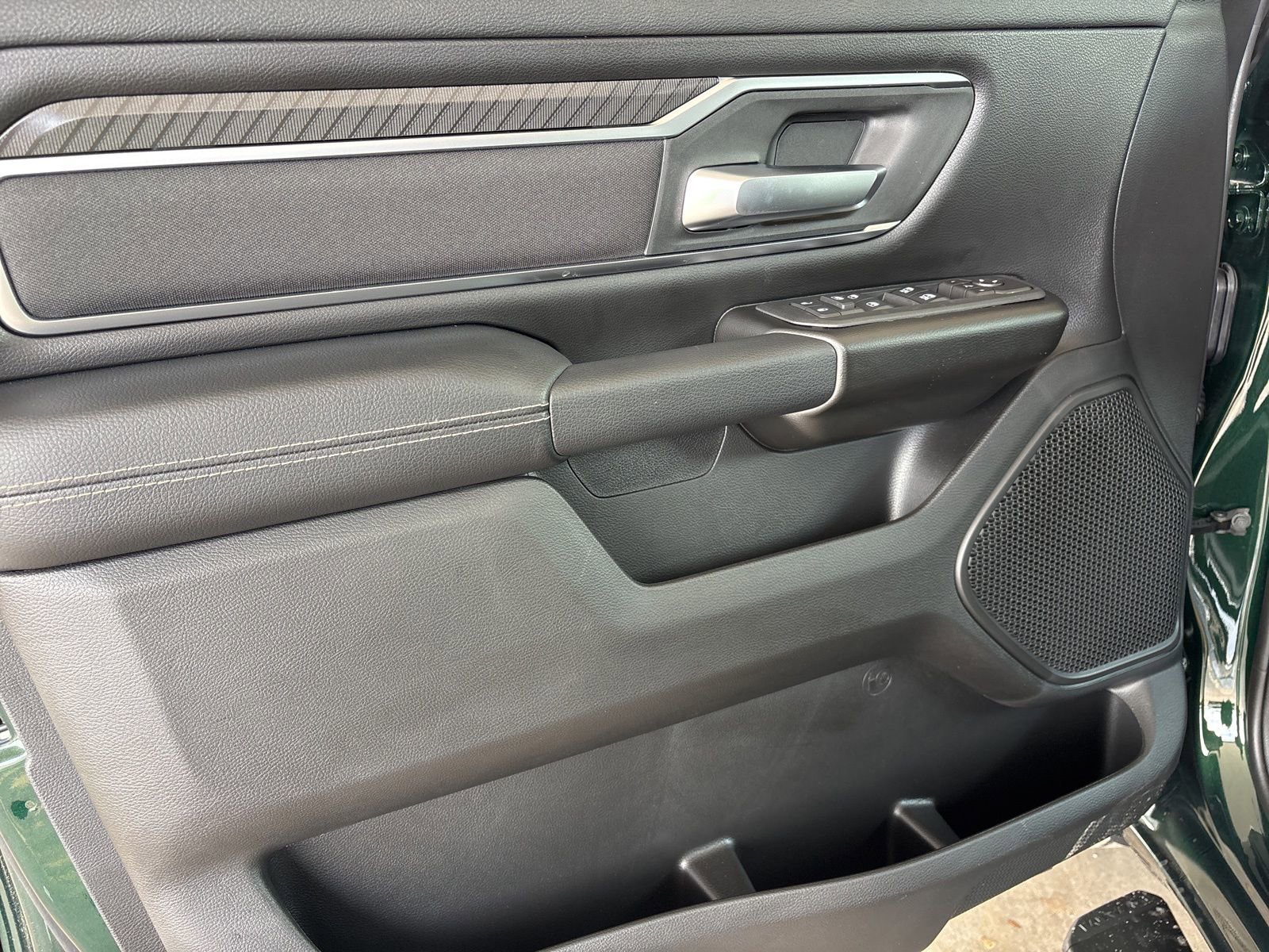 New 2026 RAM 1500 Lone Star AWD/4WD image 10
