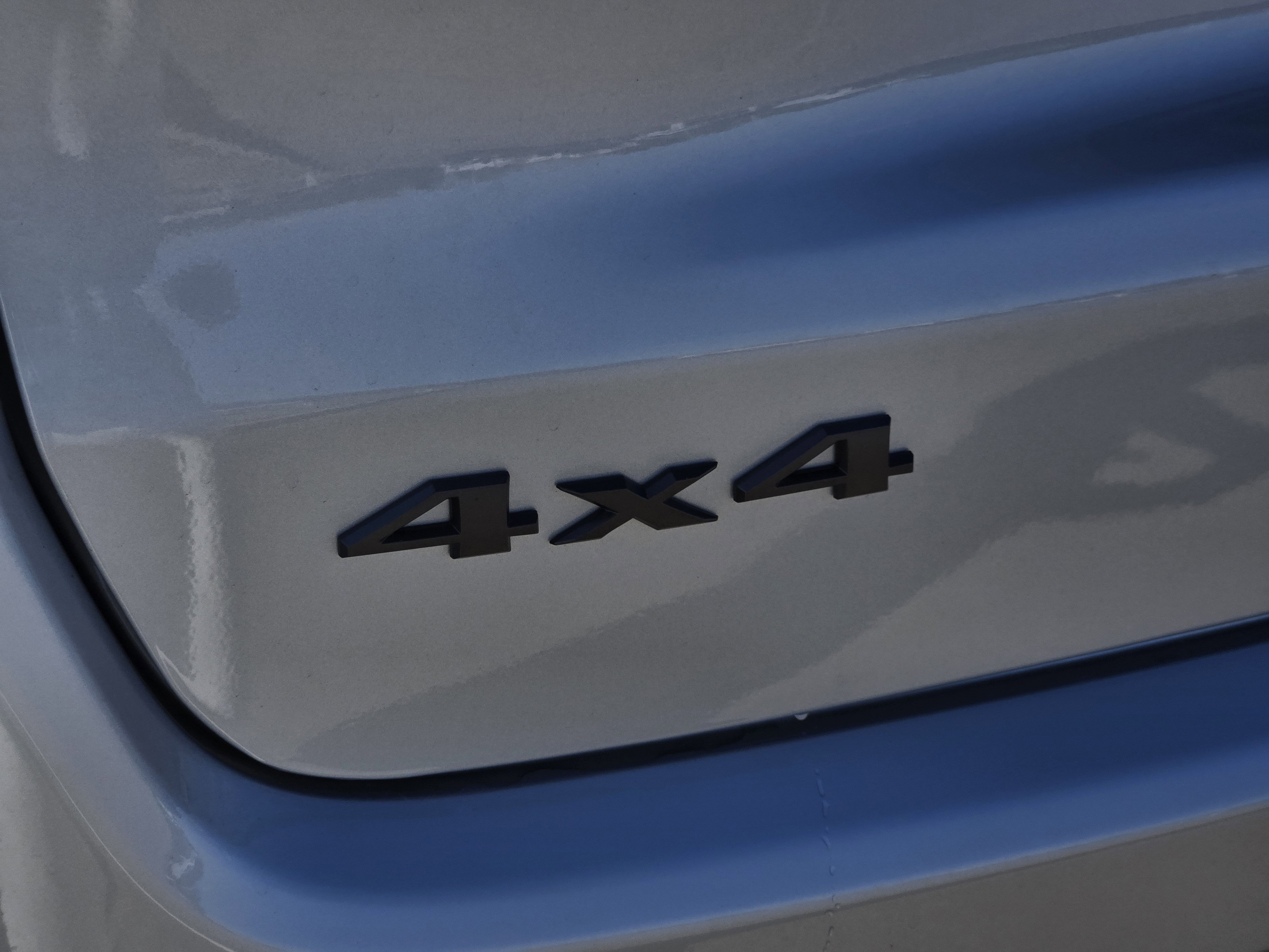 New 2026 Jeep Compass Latitude image 5