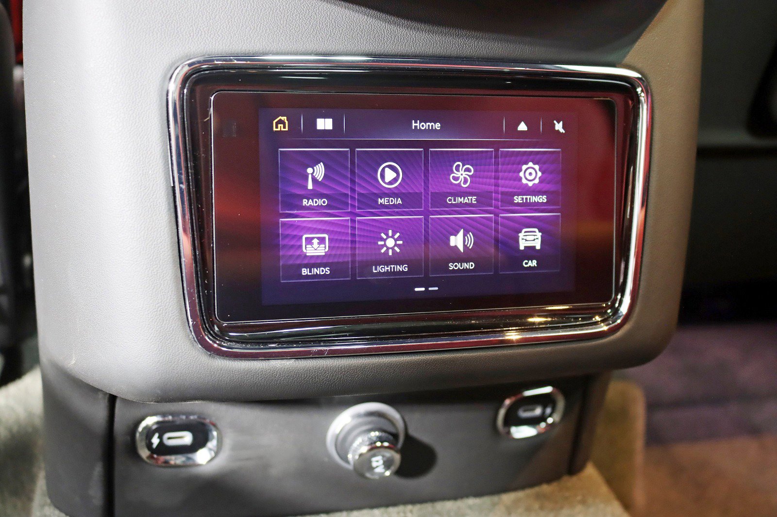 Used 2022 Bentley Bentayga image 30