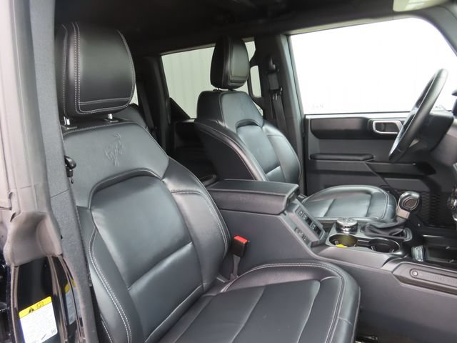 Used 2025 Ford Bronco Outer Banks AWD/4WD image 25