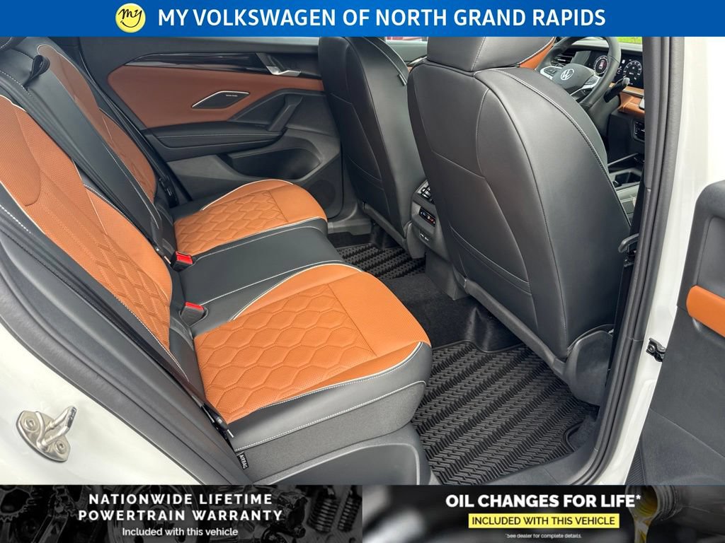 New 2026 Volkswagen Tiguan SEL R-Line AWD/4WD image 22