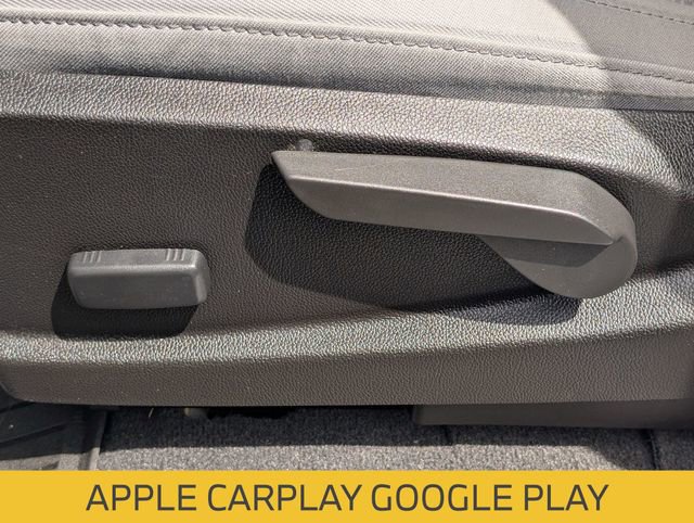 Used 2020 GMC Canyon 2WD Crew Cab w/ Convenience Package image 16