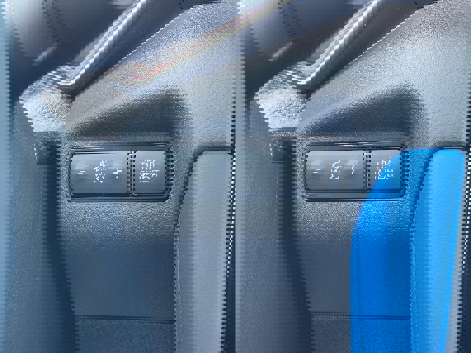 Certified 2024 Nissan Z Performance w/ Floor Mat Package image 28