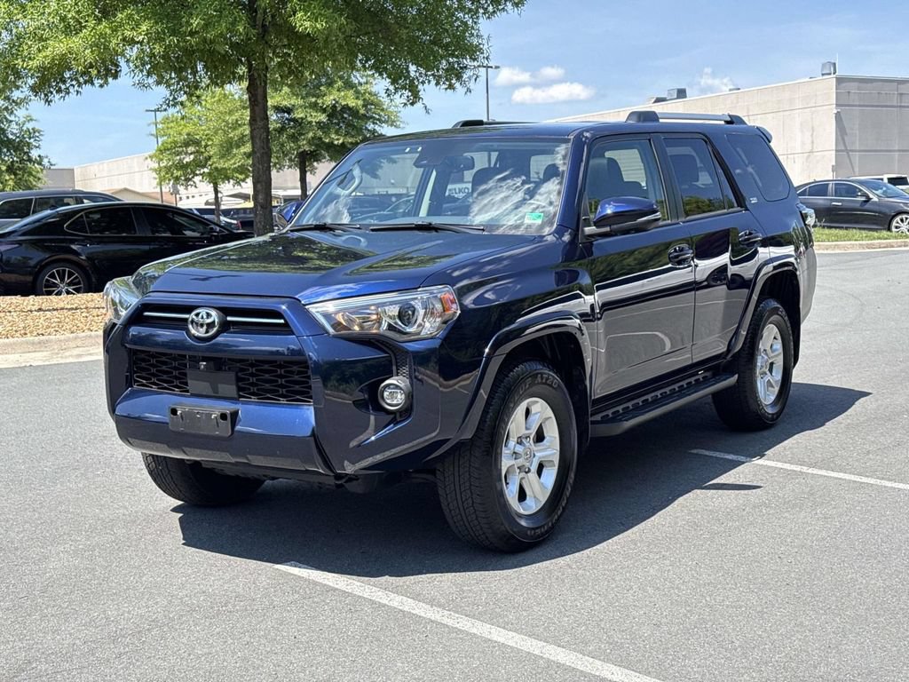 Used 2024 Toyota 4Runner SR5 Premium w/ Moonroof Package AWD/4WD image 21