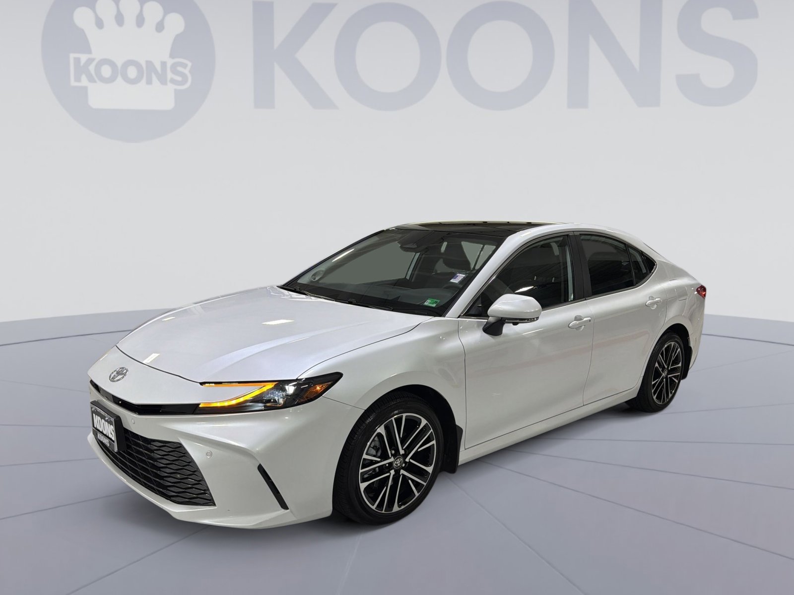 Used 2025 Toyota Camry XLE