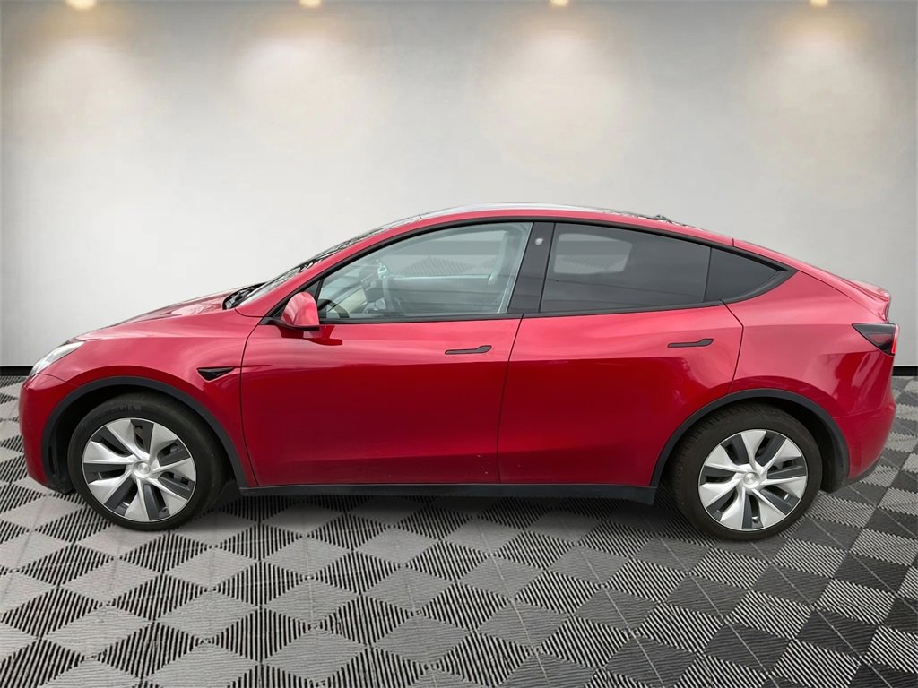 Used 2021 Tesla Model Y Long Range image 5