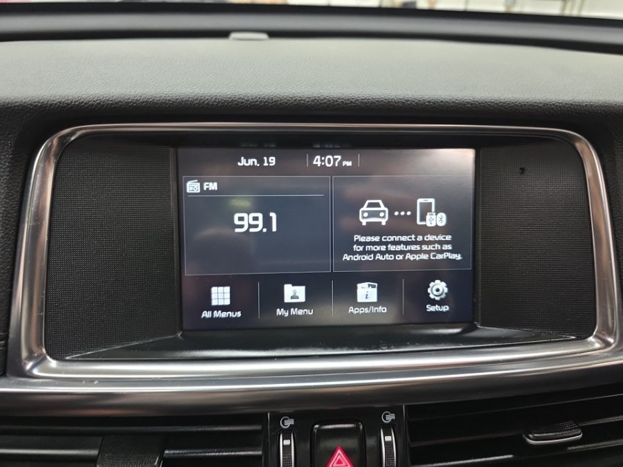 Used 2018 Kia Optima EX w/ Premium Package FWD image 16