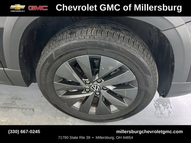 Used 2024 Volkswagen Taos S FWD image 12