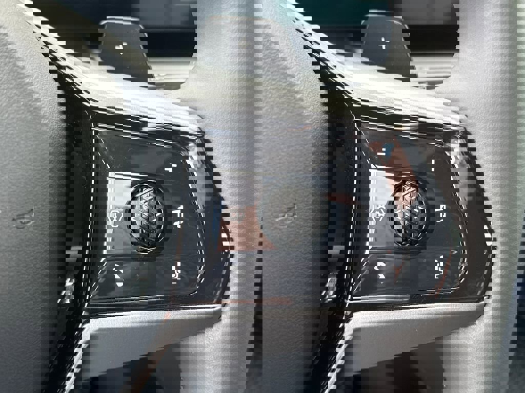 Used 2026 BMW 530i xDrive image 24