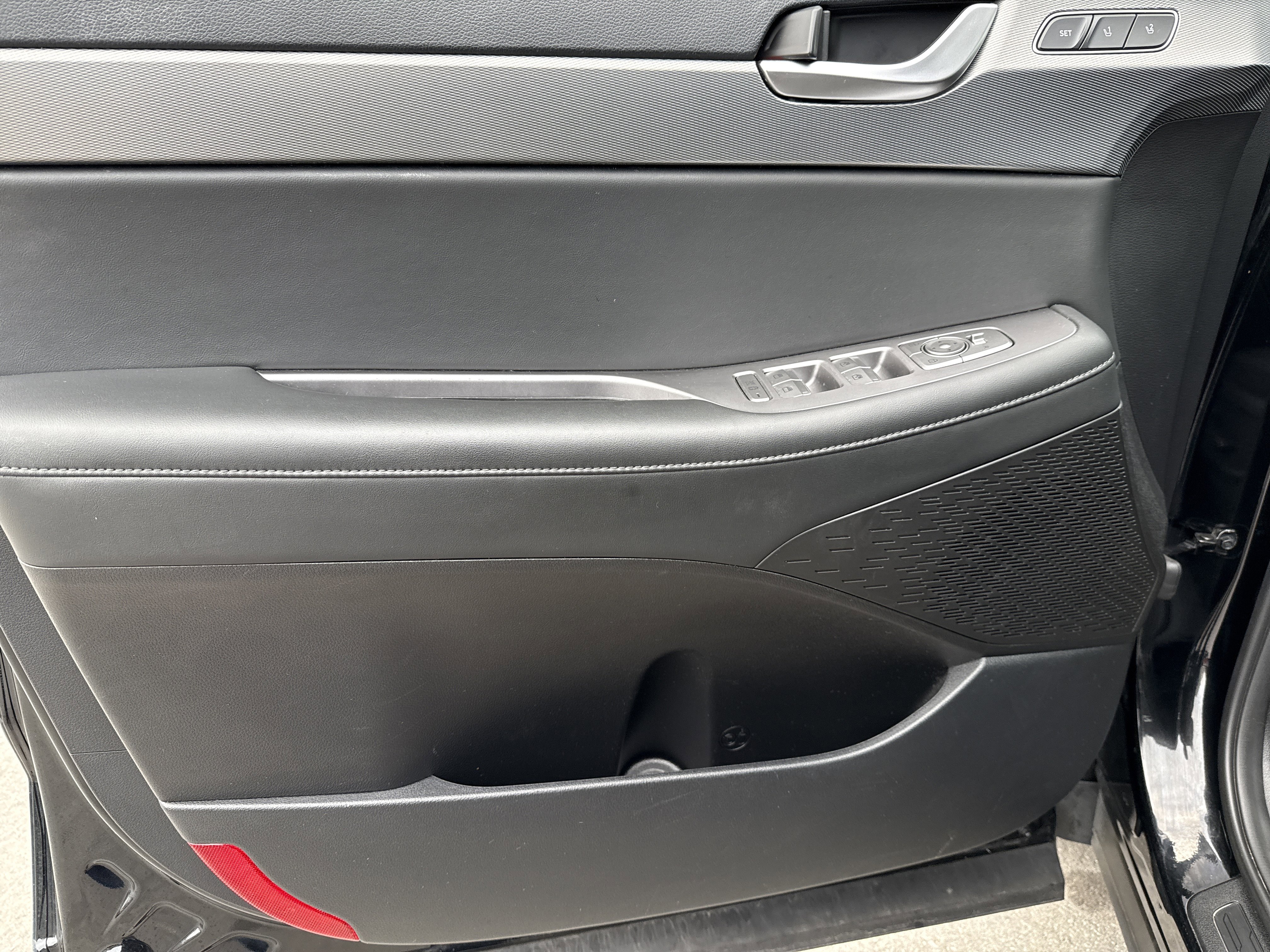 Used 2022 Hyundai Palisade SEL w/ Premium Package image 16